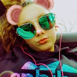 Meet your Posher, Leeanna